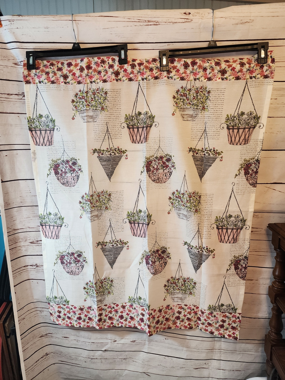 Pair Hanging Basket Floral Cotton Curtain Panels in Cream & Pink
